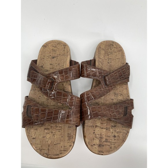 Orthaheel Holly Woman's Brown Patent Embossed Sandal Size‎ 10 - Picture 2 of 6